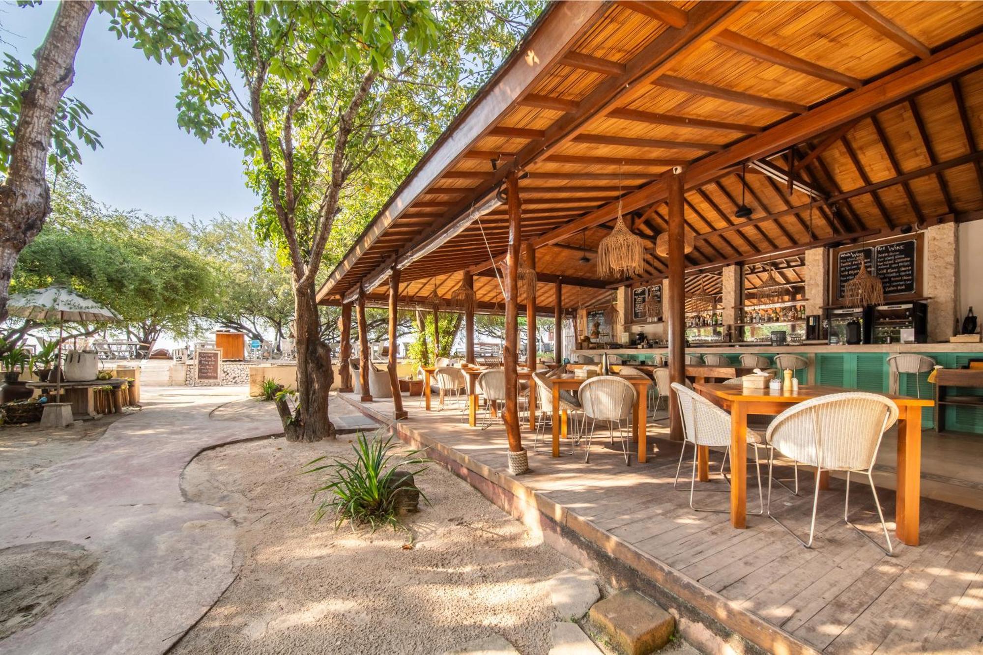 วิลสัน รีทรีต Hotel กีลีตราวางัน ภายนอก รูปภาพ